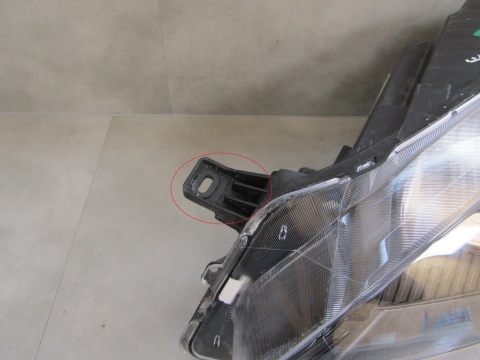 Lampa przód Ford Kuga MK3 LED 19-24 LH LEWA LV4B 13E015 FG