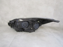 LAMPA PRZÓD FORD FOCUS MK3 III ZWYKŁA RH PRAWA CIEMNA 10-14 BM51-13W029
