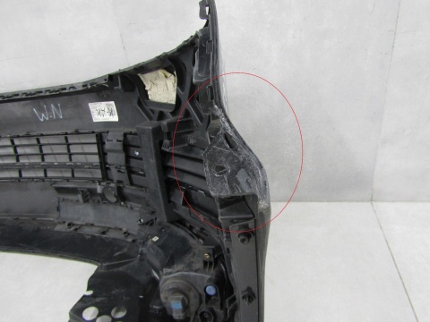 Zderzak przód przedni Volkswagen VW T6 Multivan 7E5 15-19 / + Halogen