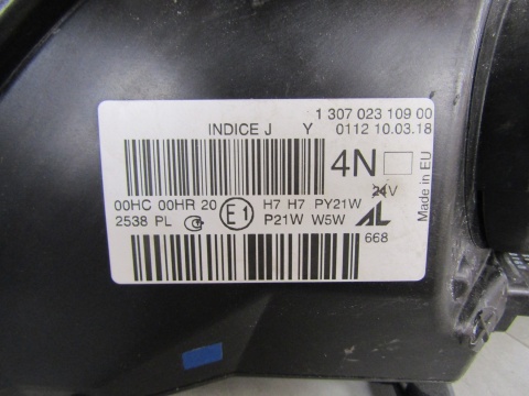 LAMPA PRZÓD RENAULT MEGANE 3 III SREBNA ZWYKŁA RH 08-12