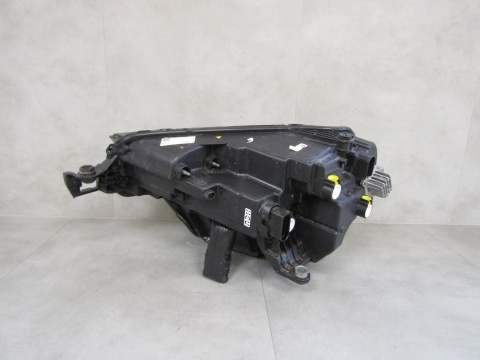 LAMPA PRZÓD SKODA KAROQ LIFT LED 21- RH PRAWA 57B941010