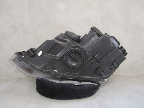 LAMPA PRZÓD VOLKSWAGEN VW POLO 2G LIFT ZWYKŁA 17-20 RH PRAWA 2G1941006