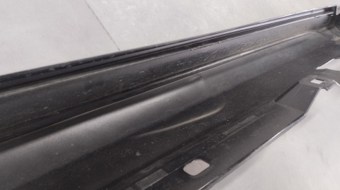 Listwa progowa lewa Mercedes A klasa 177 AMG 18-
