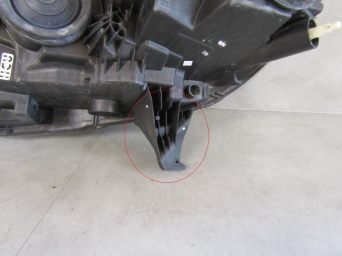 LAMPA PRZÓD FORD TRANSIT CONNECT MK2 LIFT ZWYKŁA RH 17-21 KT1B-13W029-AF
