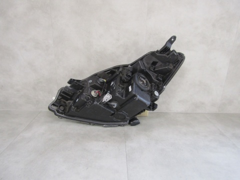 LAMPA PRZÓD TOYOTA YARIS 3 III LIFT ZWYKŁA SOCZEWKA 17-20 RH PRAWA