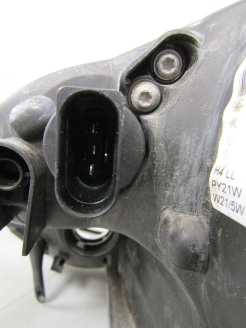LAMPA PRZÓD VW UP ZWYKŁA 11-16 RH 1SJ941016N