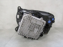 LAMPA PRZÓD LAND ROVER DEFENDER FULL LED RH PRAWY L8B213W029EF