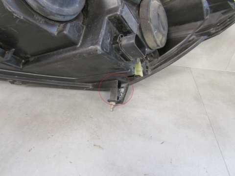 LAMPA PRZÓD FORD TRANSIT COURIER I LIFT ZWYKŁA RH PRAWA 17-23 JT7613W029CD