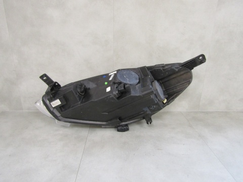 LAMPA PRZÓD FORD FIESTA MK8 SOCZEWKA Z LED 17-21 RH PRAWA H1BB-13W029-CE