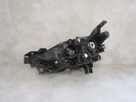 LAMPA PRZÓD MAZDA CX3 CX-3 ZWYKŁA SOCZEWKA PRAWA RH 14-18 D10E-51030