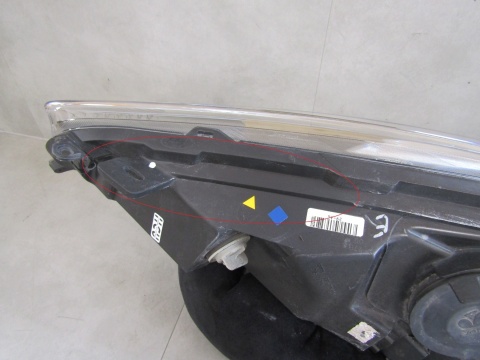 LAMPA PRZÓD FORD FIESTA MK7 VIII LIFT CZARNA ZWYKŁA RH PRAWA 12- C1BB-13W029