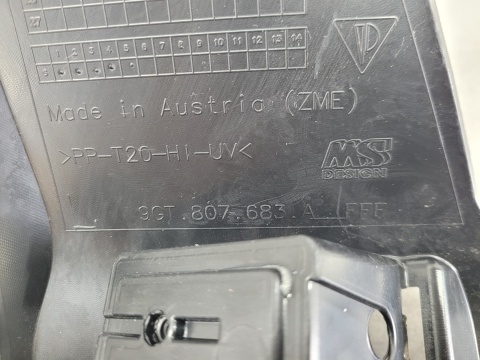 Ślizg mocowanie uchwyt zderzaka lewy przód 911 992 GT3 21-
