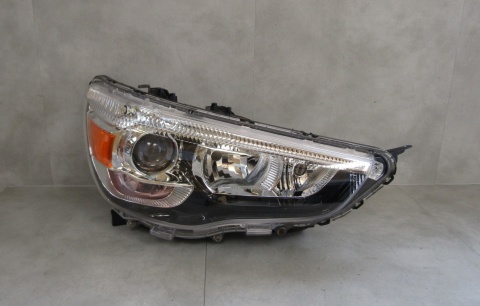 LAMPA PRZÓD MITSUBISHI ASX KSENON 10-12 RH PRAWA CZARNA