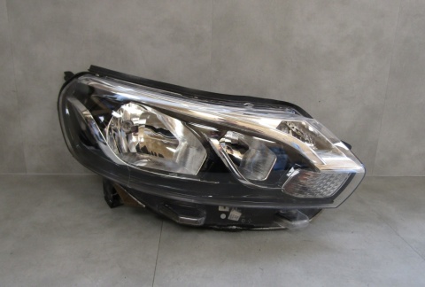 LAMPA PRZÓD TOYOTA PROACE 2 II ZWYKŁA 16-23 RH PRAWA 9808581180