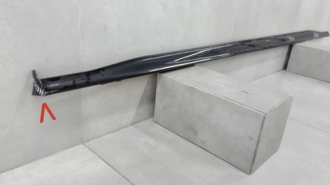 Listwa progowa lewa VW Golf 8 5H0 R Line HB 19-