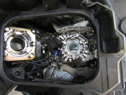 LAMPA PRZÓD FORD KUGA MK2 KSENON NIESKRĘTNY 13-16 LH LEWA CV44-13D155-AK