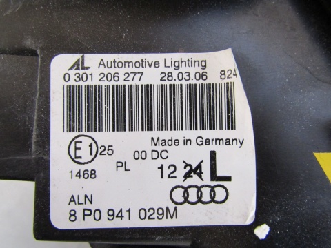 LAMPA PRZÓD AUDI A3 8P KSENON 03-08 LH LEWA 8P0941029M
