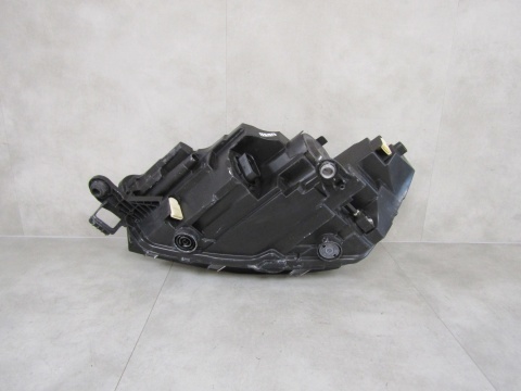 LAMPA PRZÓD SKODA FABIA IV 4 LED 21- RH PRAWA 6VB941016