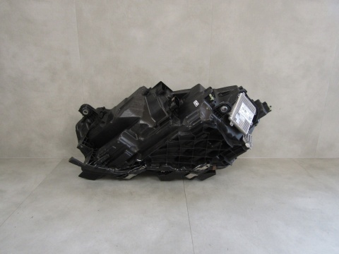 LAMPA PRZÓD SKODA OCTAVIA IV LIFT LED RH PRAWA 24- 5E4941010
