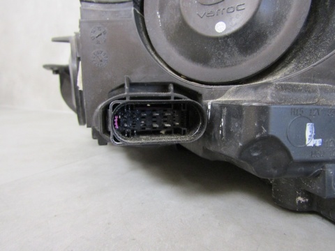 LAMPA PRZÓD FORD FOCUS MK3 III LIFT 14-19 ZWYKŁA Z LED RH PRAWA F1EB-13W029-AG