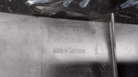 Ślizg Uchwyt Wspornik Zderzaka Porsche Macan EV 95C 95C807178