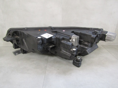 Lampa przód Skoda Octavia 4 IV FULL LED 19-24 RH 5E4941016A