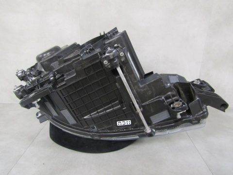 LAMPA PRZÓD MERCEDES ACTROS W961 MP5 MP 5 FULL LED 18- LH A9618200859