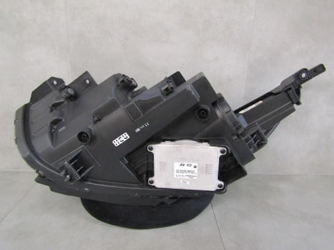 LAMPA PRZÓD KIA STONIC LIFT FULL LED RH PRAWA 21- 92102-H8