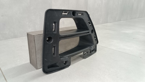 Mocowanie kratki zderzaka przód lewa Volkswagen VW Golf VII R 5g0853949D