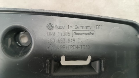 Mocowanie kratki zderzaka przód lewa Volkswagen VW Golf VII R 5g0853949D