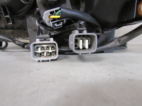 LAMPA PRZÓD MITSUBISHI ASX LIFT ZWYKŁA 12-19 RH PRAWA