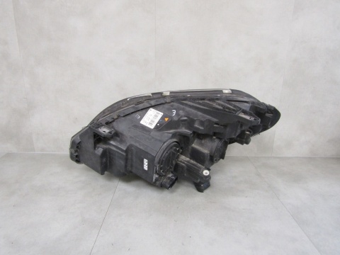 LAMPA PRZÓD MERCEDES B KLASA W246 246 ZWYKŁA RH PRAWA A2468200261 11-14