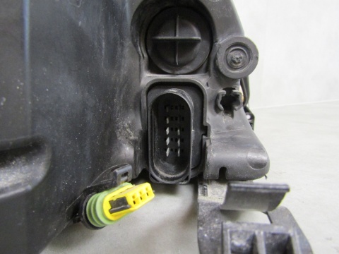 LAMPA PRZÓD FORD FOCUS MK2 LIFT KSENON LH LEWA 07-11 8M51-13D155-CD