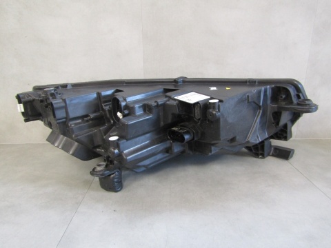 LAMPA PRZÓD SKODA OCTAVIA IV FULL LED 19-24 LH 5E4941015A