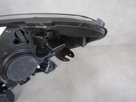 LAMPA PRZÓD RENAULT CAPTUR I 1 ZWYKŁA SOCZEWKA RH 13-17 260105066R
