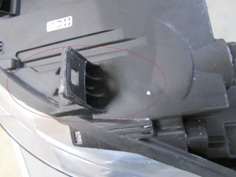 LAMPA PRZÓD MERCEDES SPRINTER W910 W907 ZWYKŁA 18- RH A9109060100