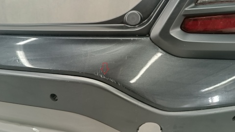 Zderzak tył tylny Hyundai Kona 17-20 /+ lampy