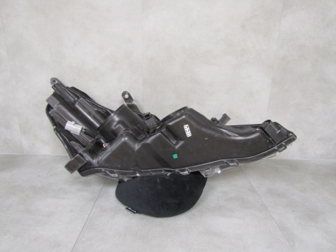 LAMPA PRZÓD TOYOTA VERSO LIFT ZWYKŁA SOCZEWKA LH LEWA 13-15 81150-0F160