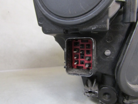 LAMPA PRZÓD VOLVO V40 ZWYKŁA 12-16 LH LEWA 31420003