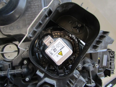 LAMPA PRZÓD MERCEDES ACTROS MP4 KSENON LH LEWA 11-19 A9618205239