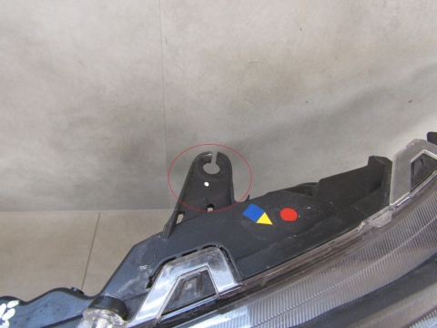 LAMPA PRZÓD TOYOTA RAV4 IV 5 V LED 19-21 LH LEWA