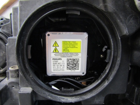 LAMPA PRZÓD FORD TRANSIT MK8 LIFT KSENON 18- RH PRAWA KK31-13W029-DD