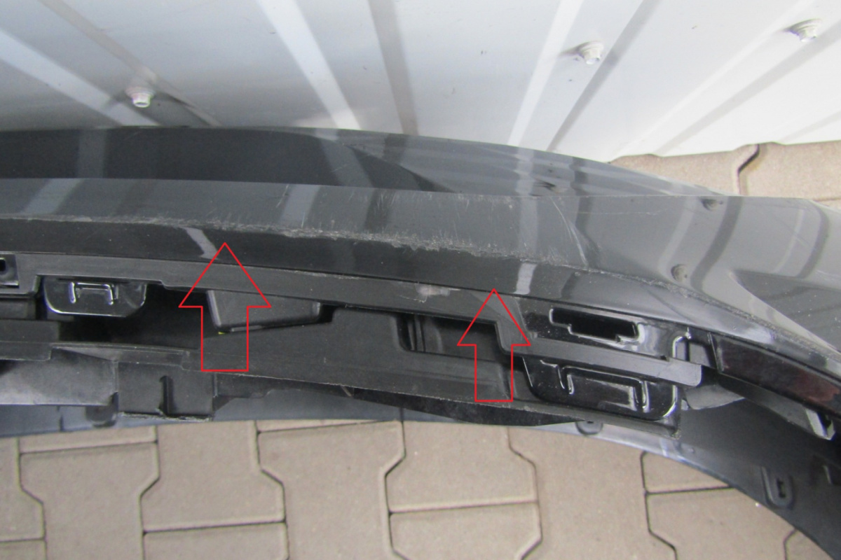 Zderzak przód przedni Audi RS GT E TRON 4J3