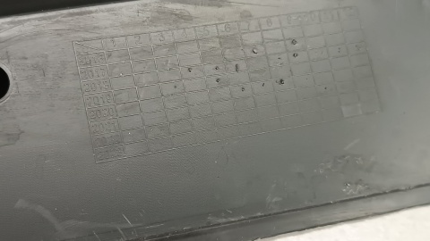 Atrapa zderzaka przód przedni górny środkowy MG 3 MK2 18-20