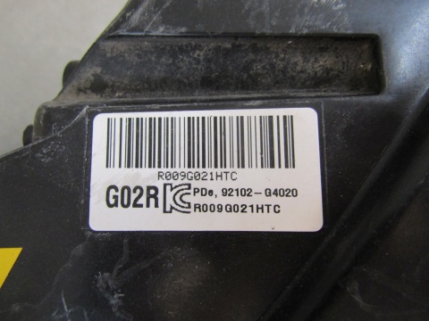 LAMPA PRZÓD HYUNDAI I30 III ZWYKŁA SOCZEWKA 17-20 RH PRAWA 92102G4020