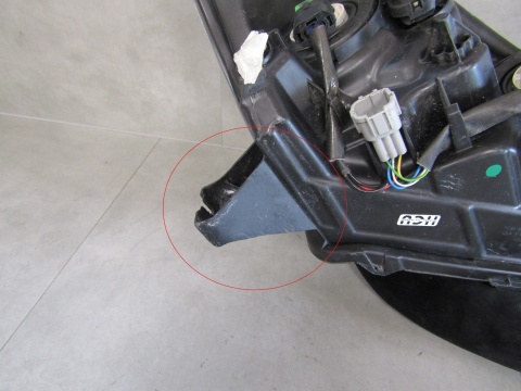 LAMPA PRZÓD NISSAN MICRA K14 ZWYKŁA + LED 16-22 LH LEWA 26060-5FA0A