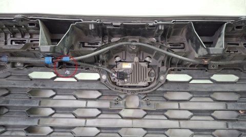 Zderzak przód przedni Toyota Rav4 5 V 18-25 / + RADAR + PDC + wiązka