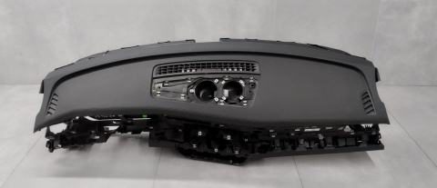 DESKA ROZDZIELCZA KONSOLA KOKPIT VW PASSAT B9 2024- EUROPA