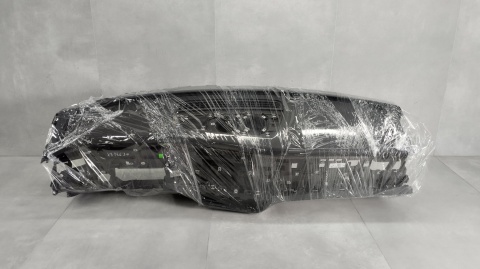 DESKA ROZDZIELCZA KONSOLA KOKPIT VW PASSAT B9 2024- EUROPA