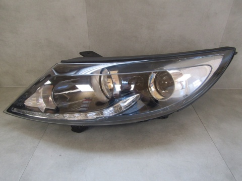 LAMPA PRZÓD KIA SPORTAGE 3 III ZWYKŁA SOCZEWKA + LED 921013U250 10-15 LH
